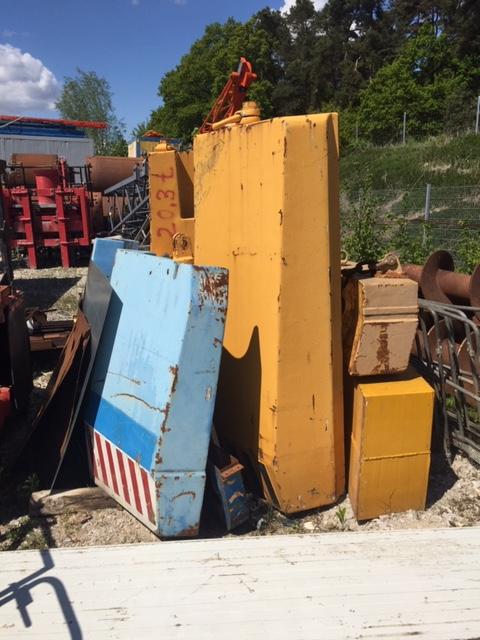 Bild von Baumaschinen / Bohrgeräte - Zubehör [679] LIEBHERR Counterweight / Gegengewicht HS843