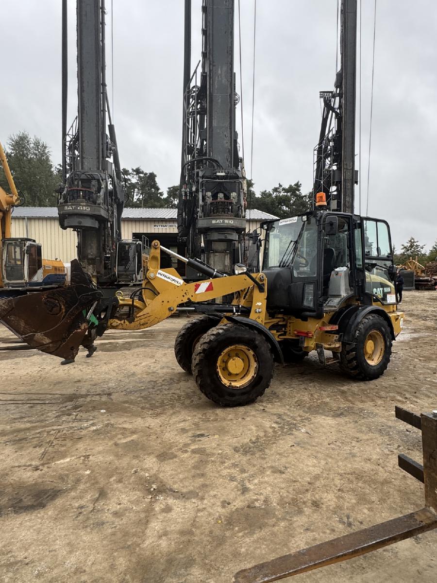 CATERPILLAR 908 M Bild 2